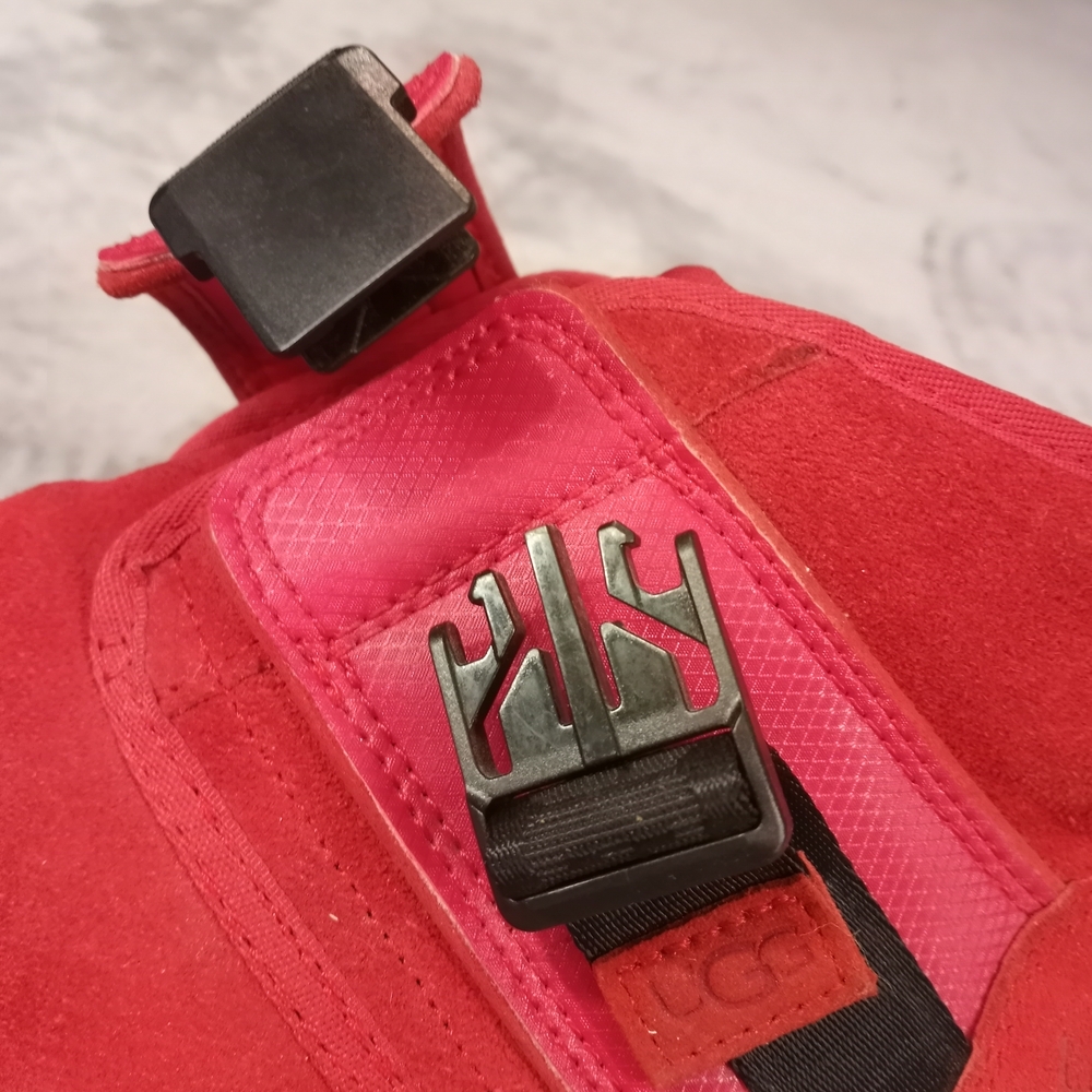 UGG Neumel Snapback Chukka Red Boots Sherpa Wool - Men’s Size 9 - Picture 6 of 16